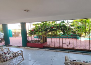 Casa espaciosa en Villa Faro